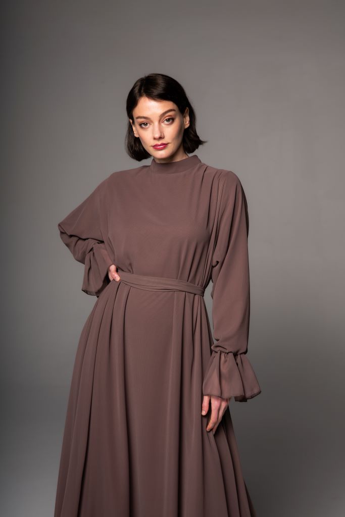 Erum | Walnut Brown