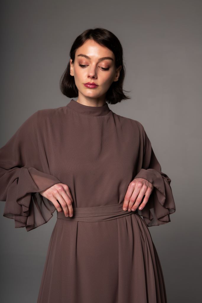 Erum | Walnut Brown